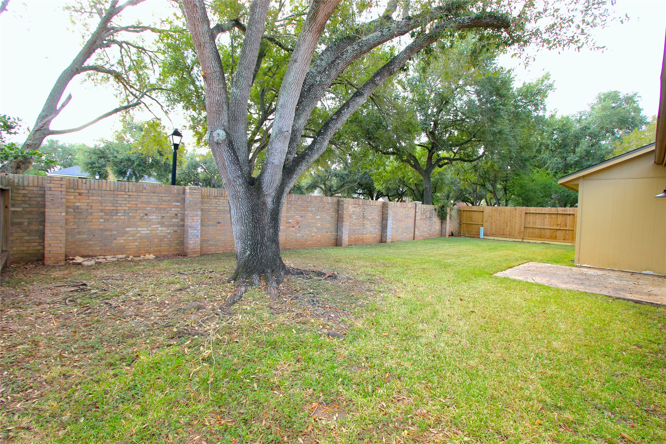 2731 Colony Drive Property Photo 16
