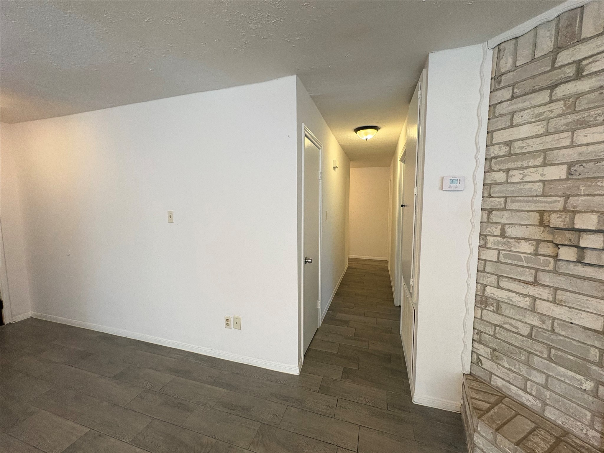 2502 Marble Falls Drive Property Photo 11