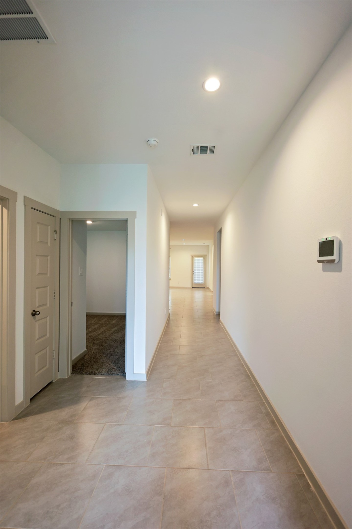 5034 Pine Haven Lane Property Photo 3