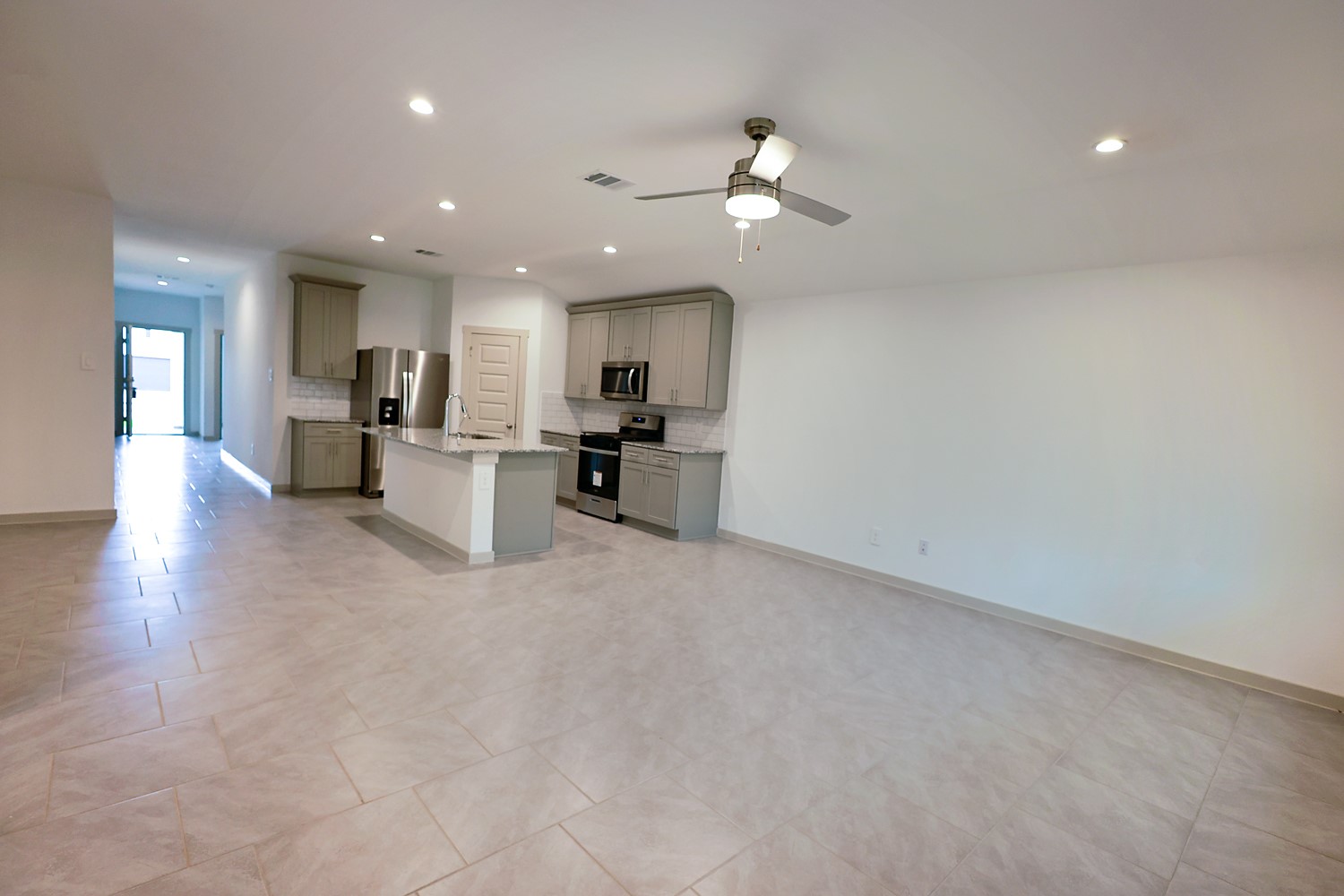 5034 Pine Haven Lane Property Photo 5