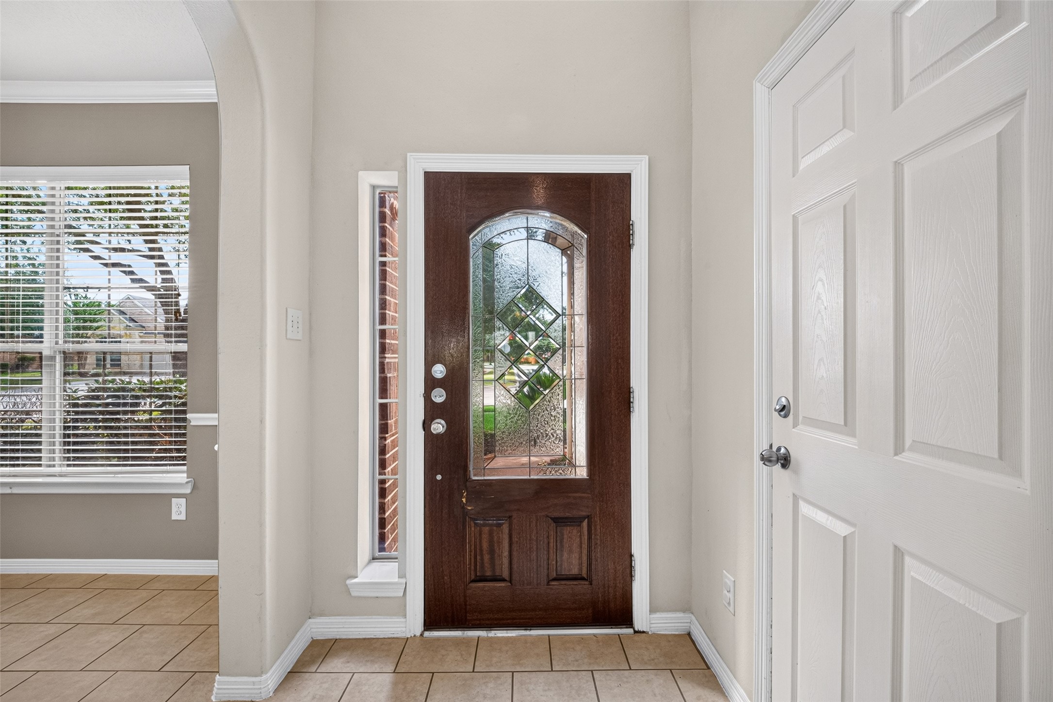 4022 Regal Stone Lane Property Photo 5