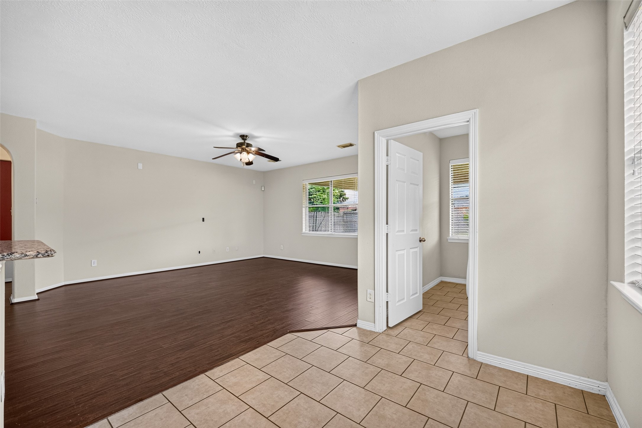 4022 Regal Stone Lane Property Photo 12