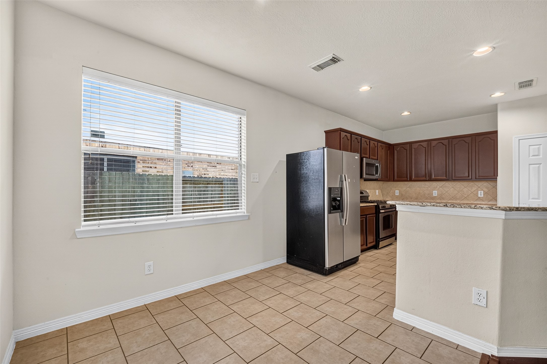 4022 Regal Stone Lane Property Photo 13