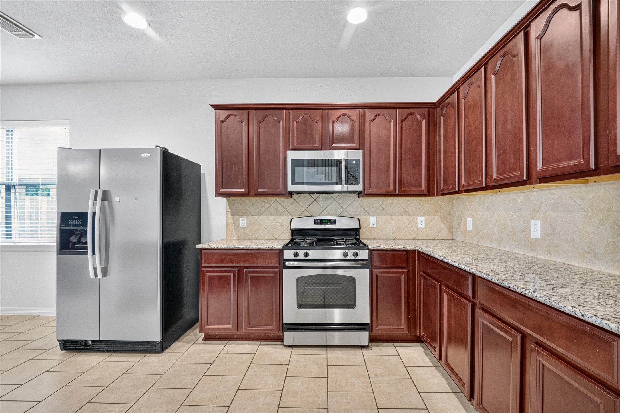 4022 Regal Stone Lane Property Photo 18