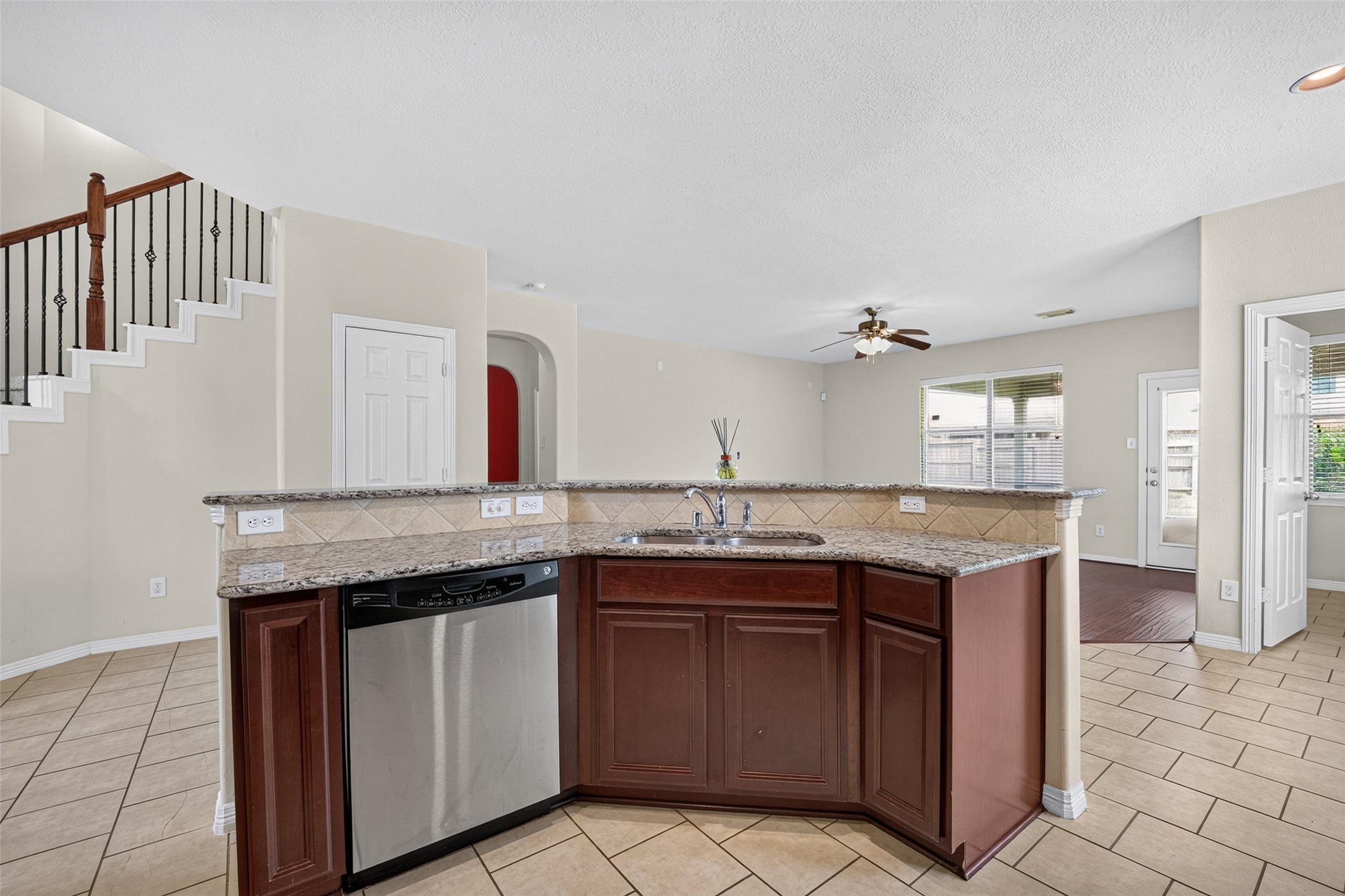 4022 Regal Stone Lane Property Photo 19