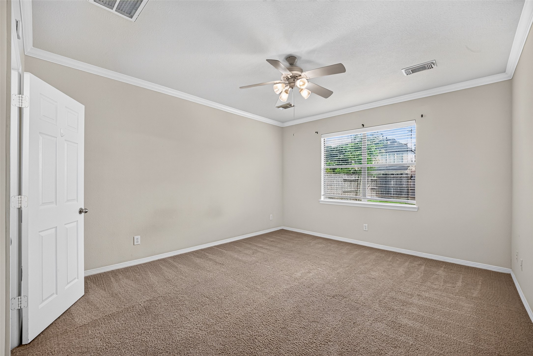 4022 Regal Stone Lane Property Photo 23