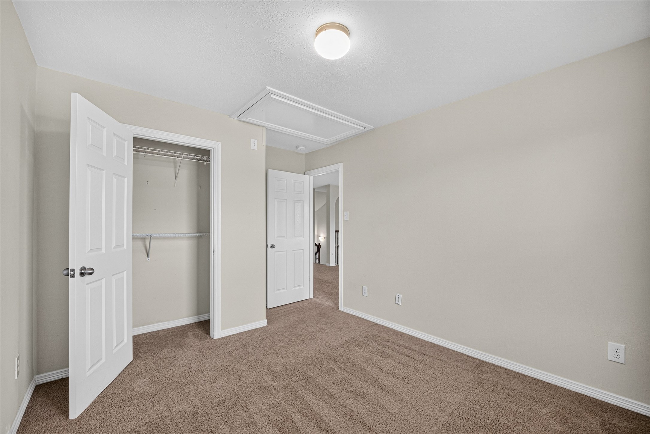 4022 Regal Stone Lane Property Photo 34