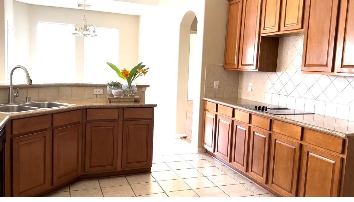 6811 Sable River Court Property Photo 18