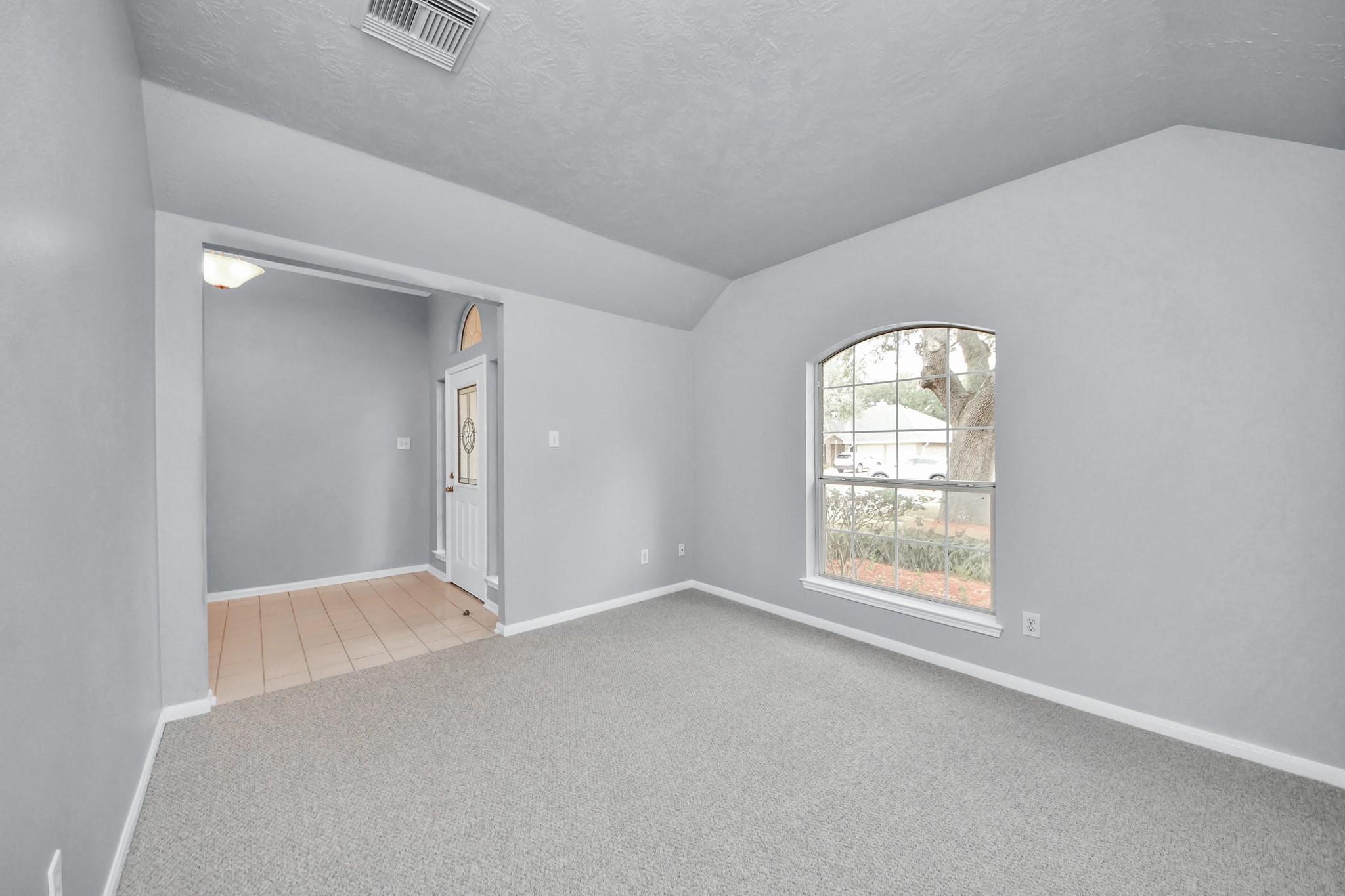 9711 Andrews Lane Property Photo 10