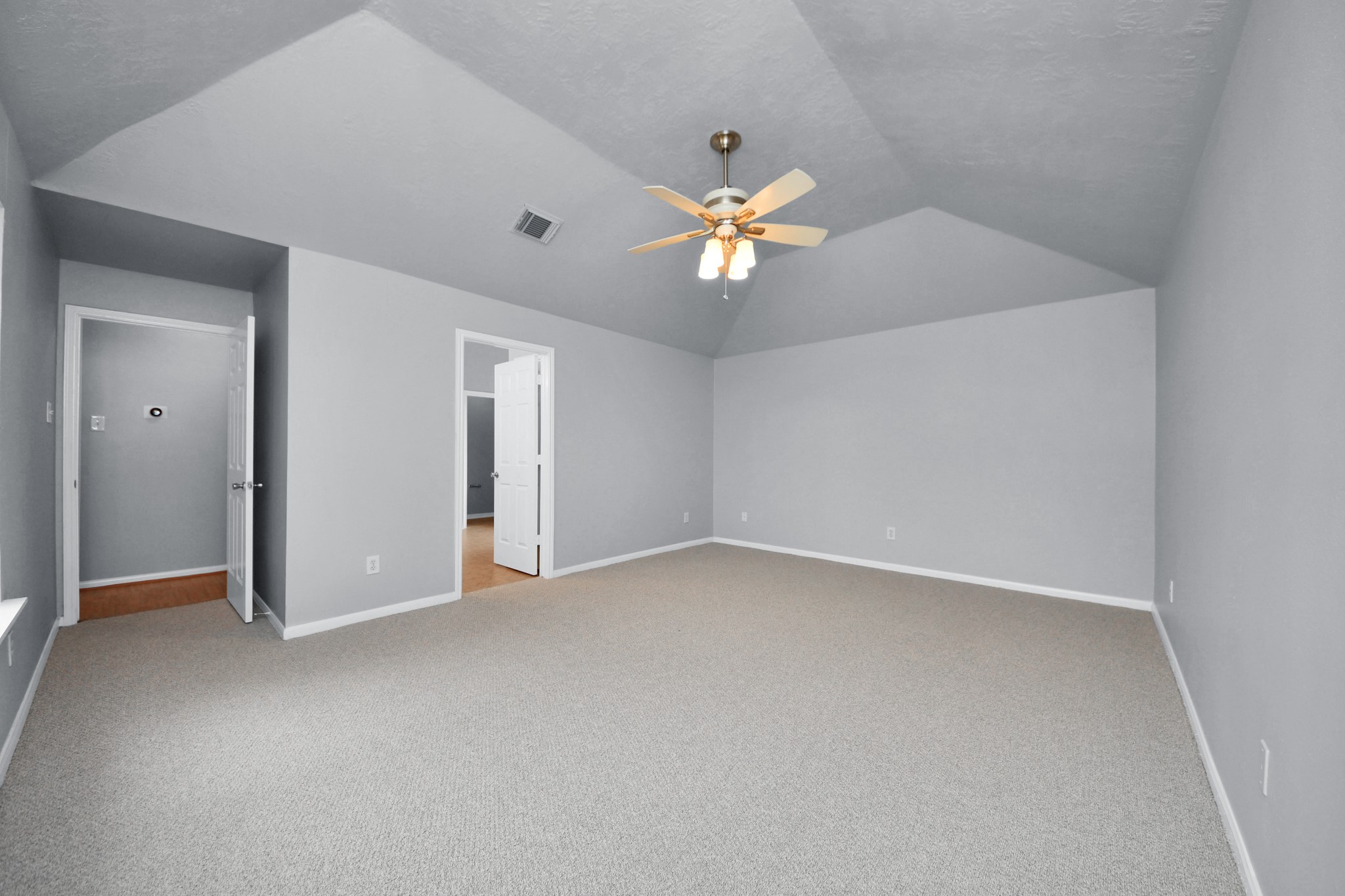9711 Andrews Lane Property Photo 23