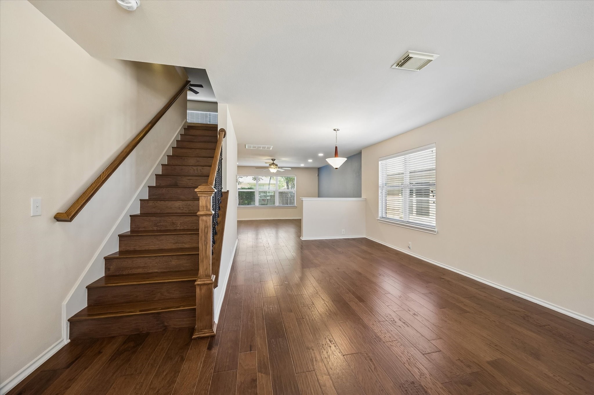 6607 Chasethorn Drive Property Photo 3
