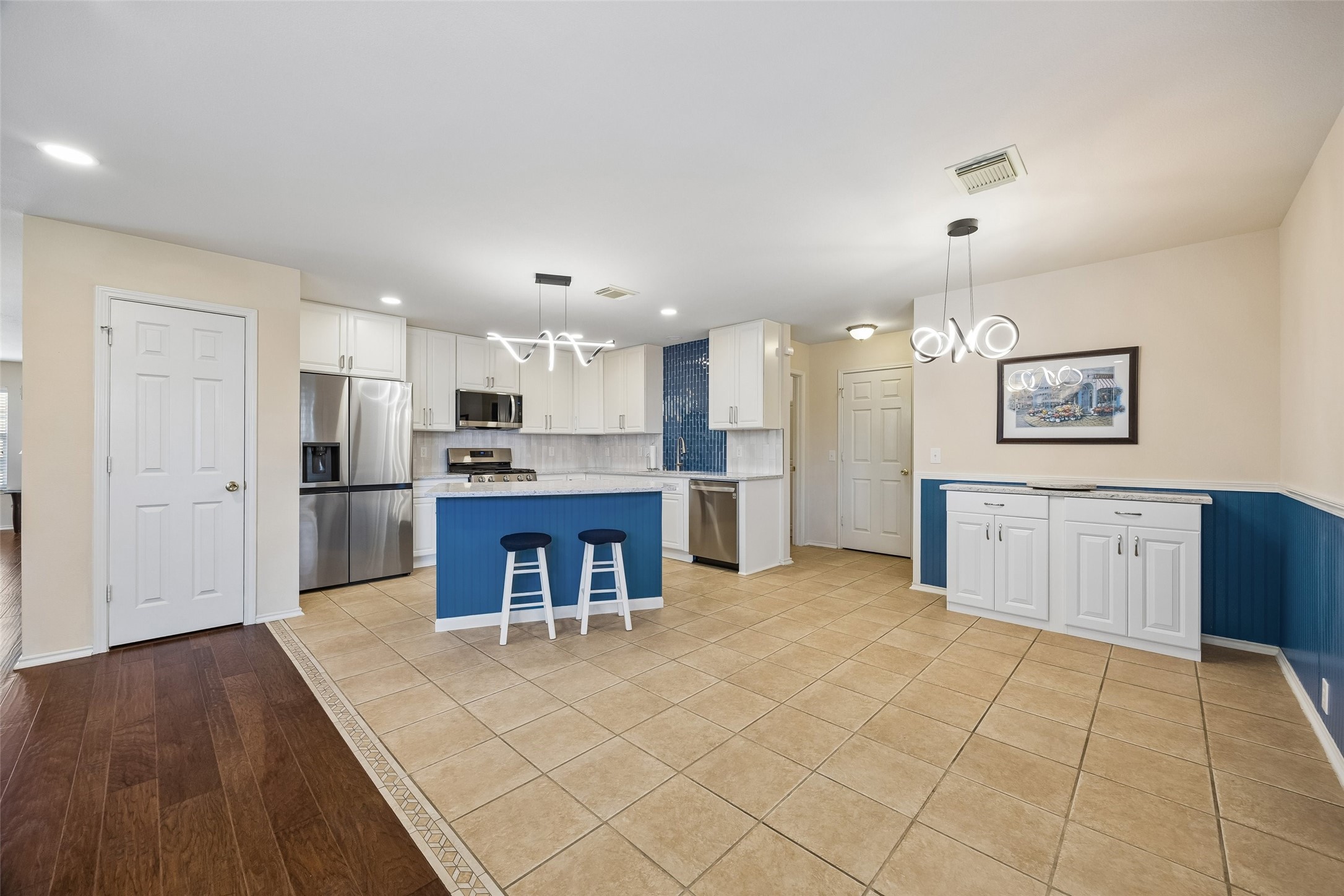 6607 Chasethorn Drive Property Photo 6