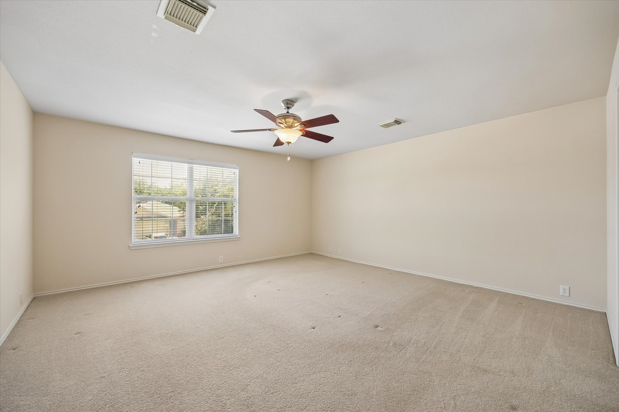 6607 Chasethorn Drive Property Photo 16