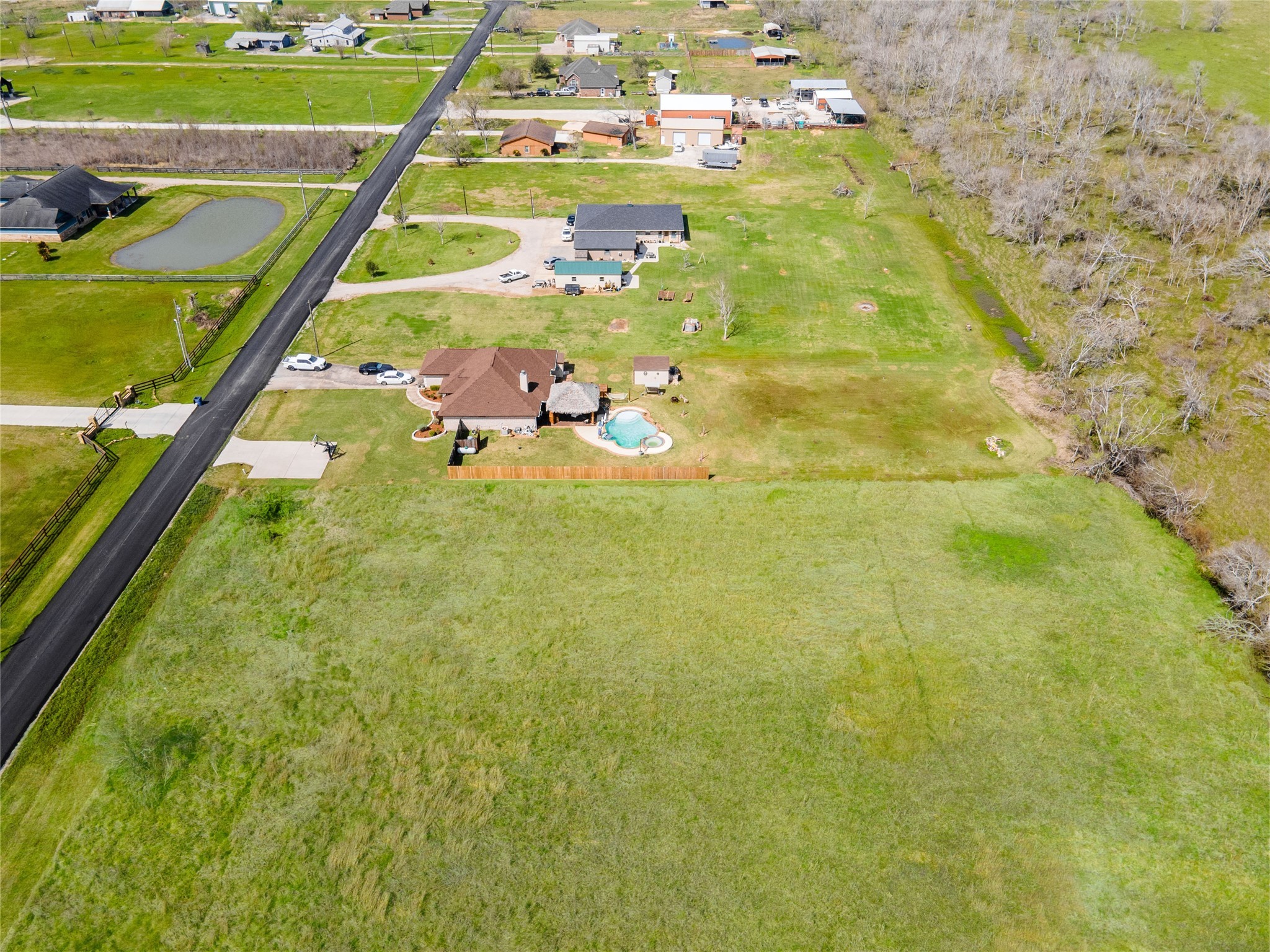 0 Cr-405 Property Photo 4