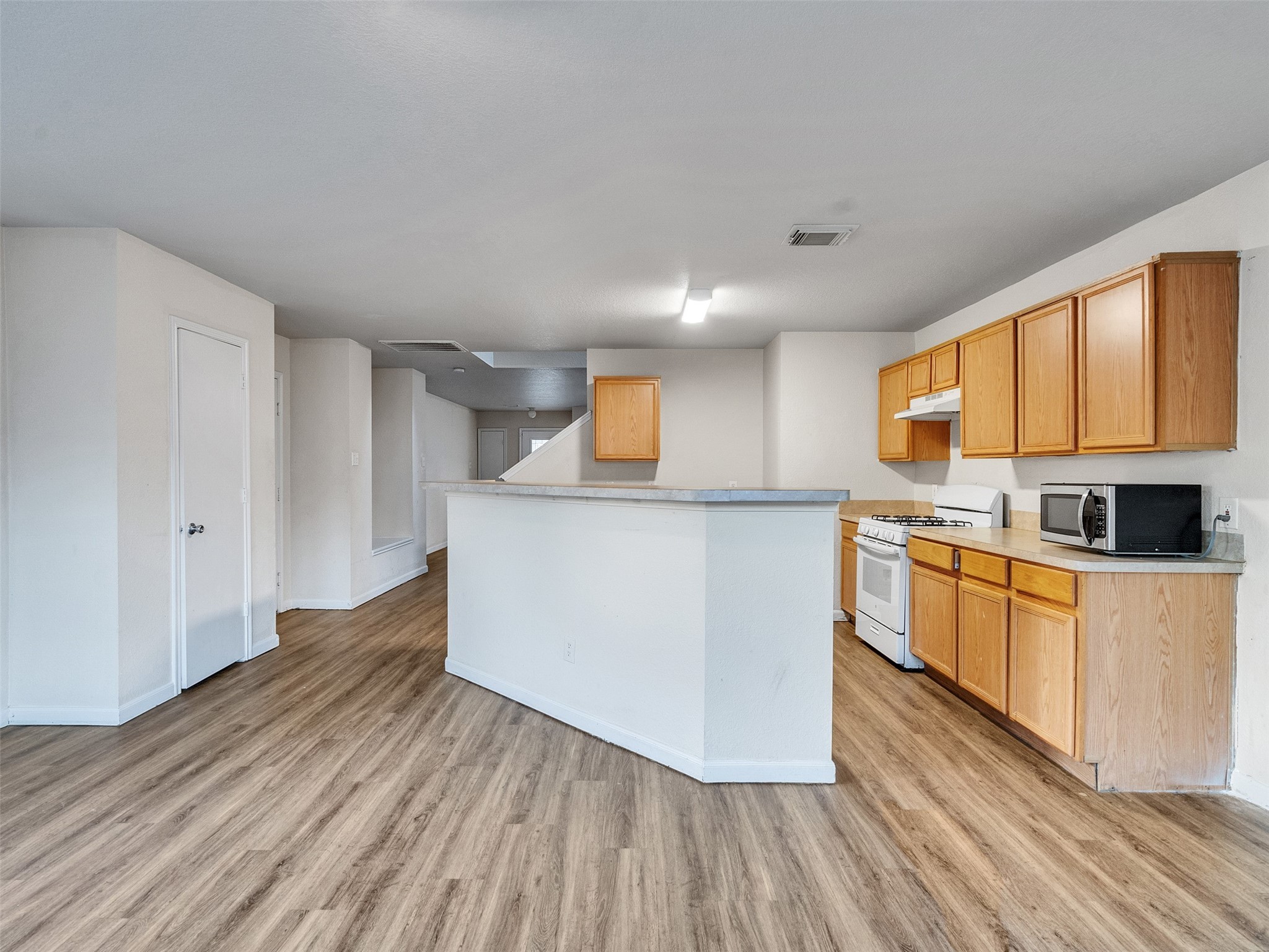 8131 Chancewood Lane Property Photo 14