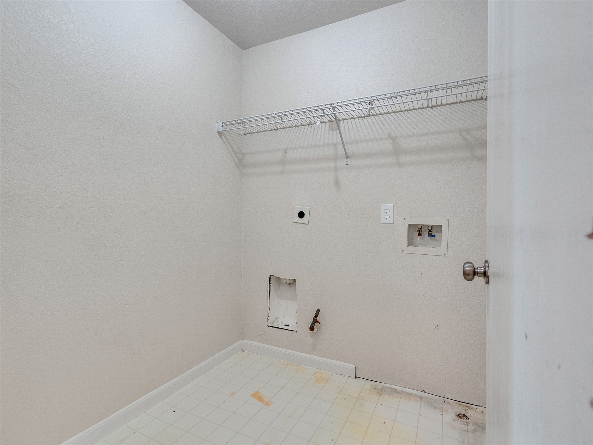 8131 Chancewood Lane Property Photo 23