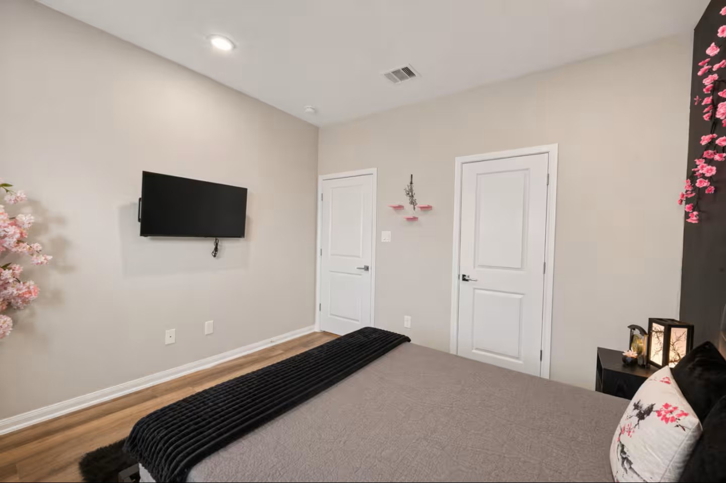 211 Clark Meadows Lane Property Photo 30
