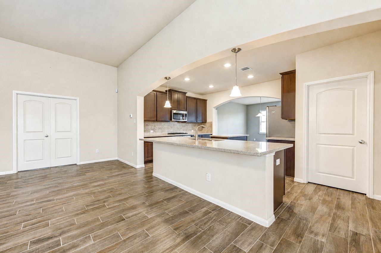 3727 Venosa Court Property Photo 10