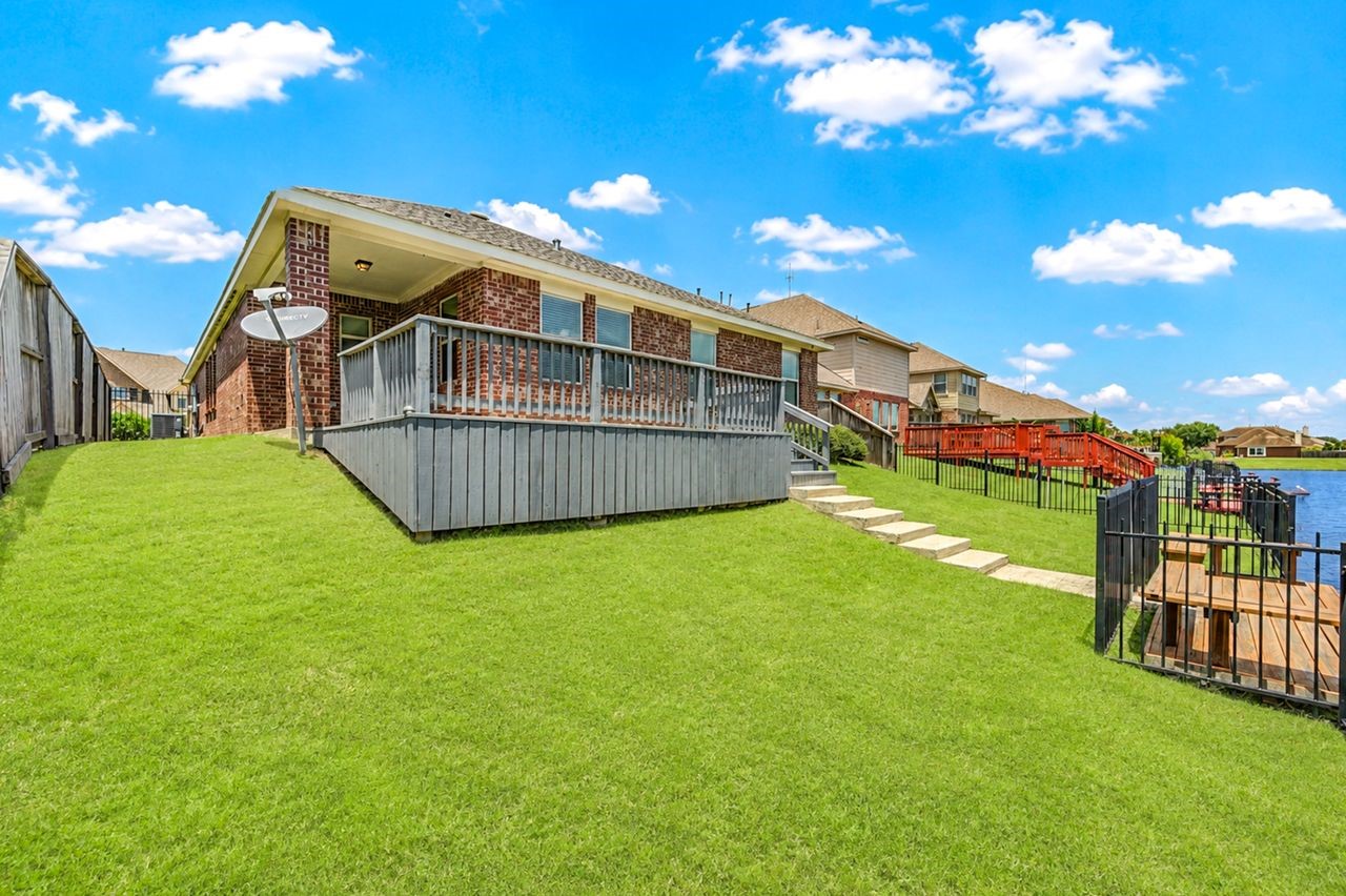 3727 Venosa Court Property Photo 44