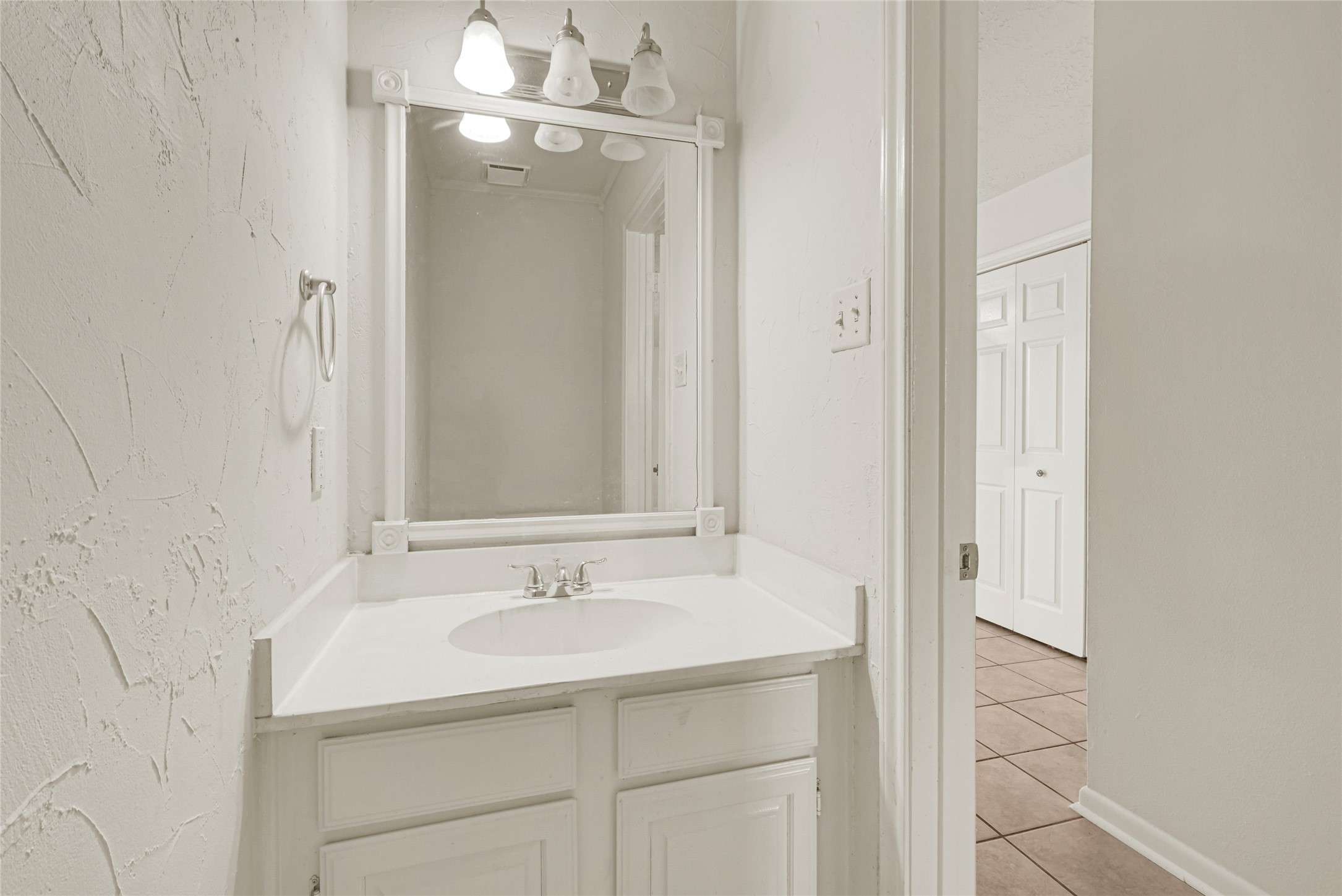 4910 Brownfields Court Property Photo 26