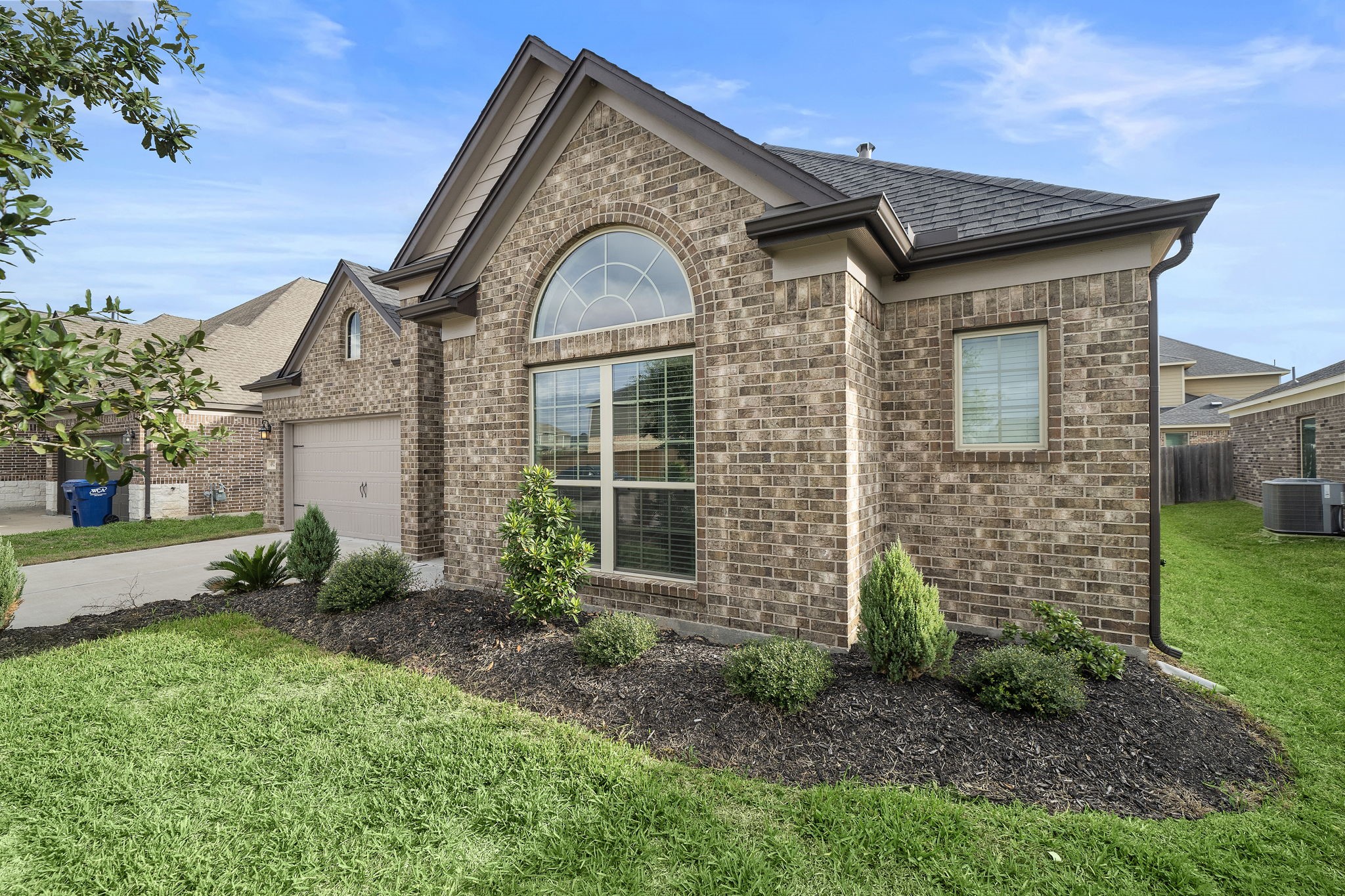4923 Windy Poplar Trl Trail Property Photo 2