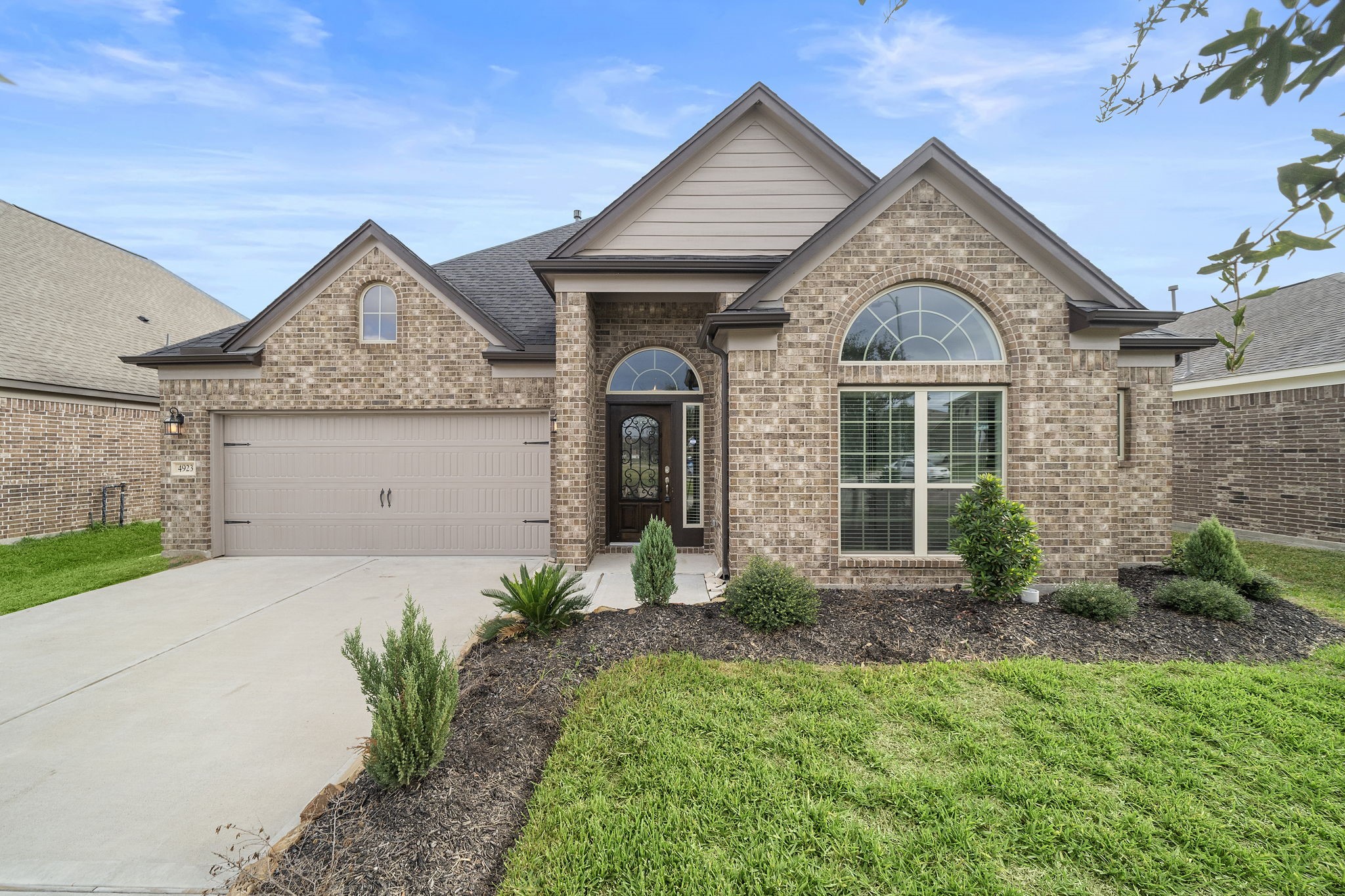 4923 Windy Poplar Trl Trail Property Photo 3