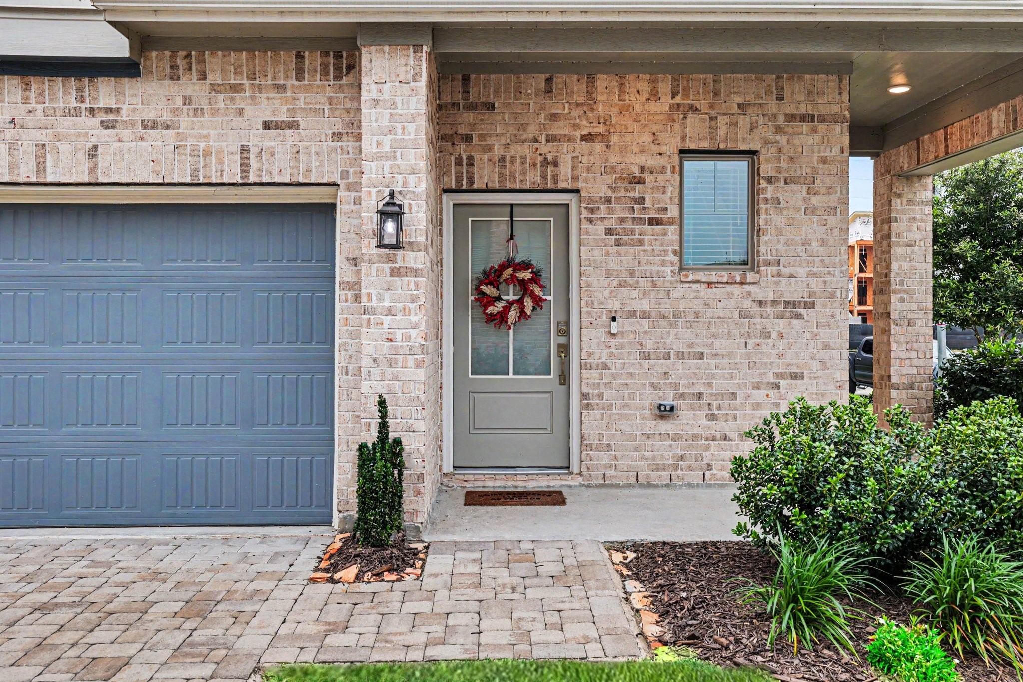 11818 California Sister Drive Property Photo 4