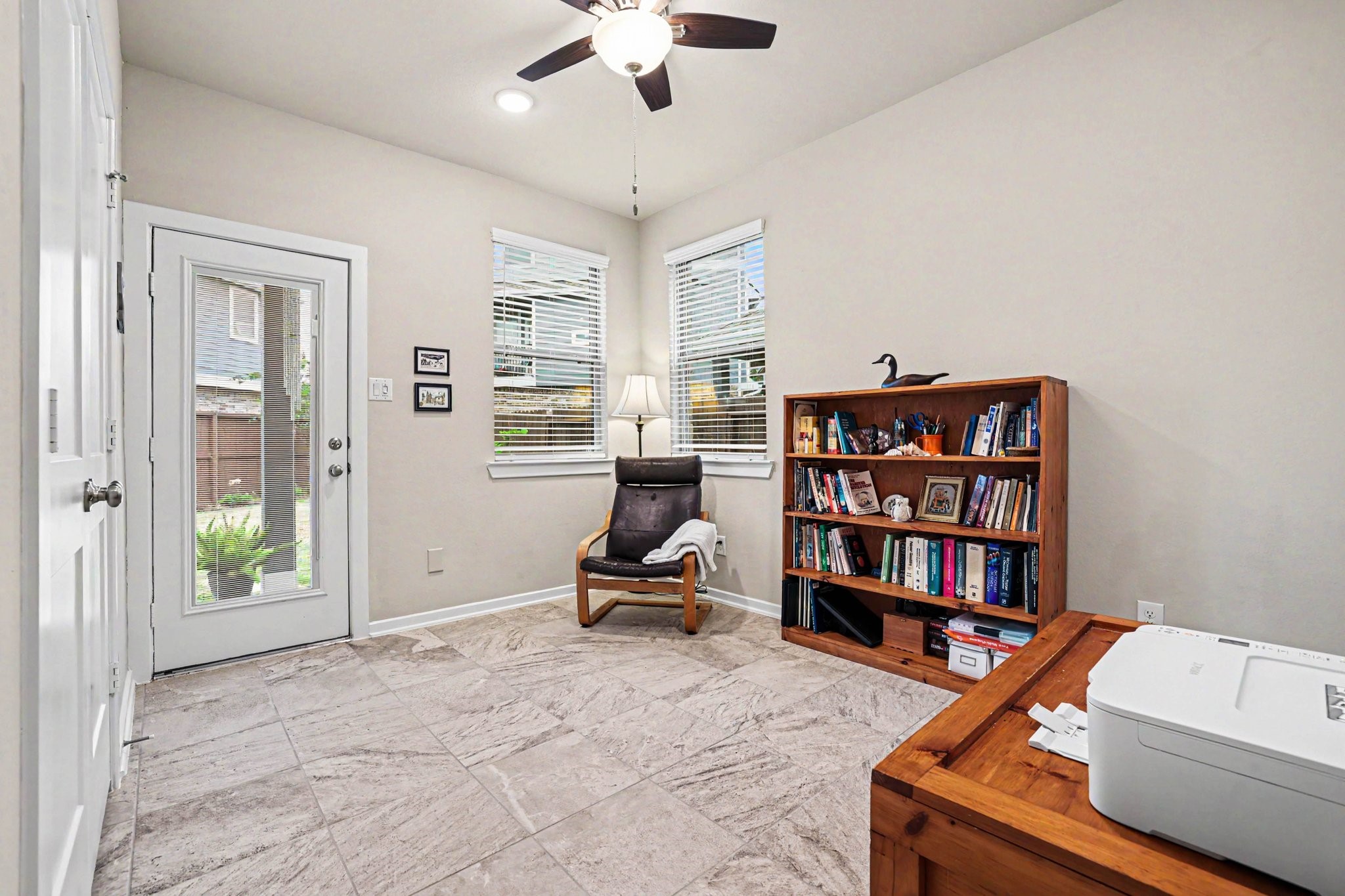 11818 California Sister Drive Property Photo 9