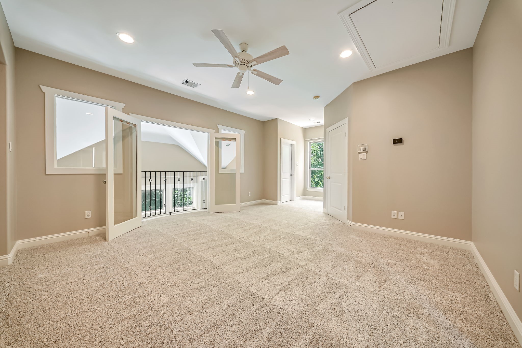 1616 Live Oak Street Property Photo 17