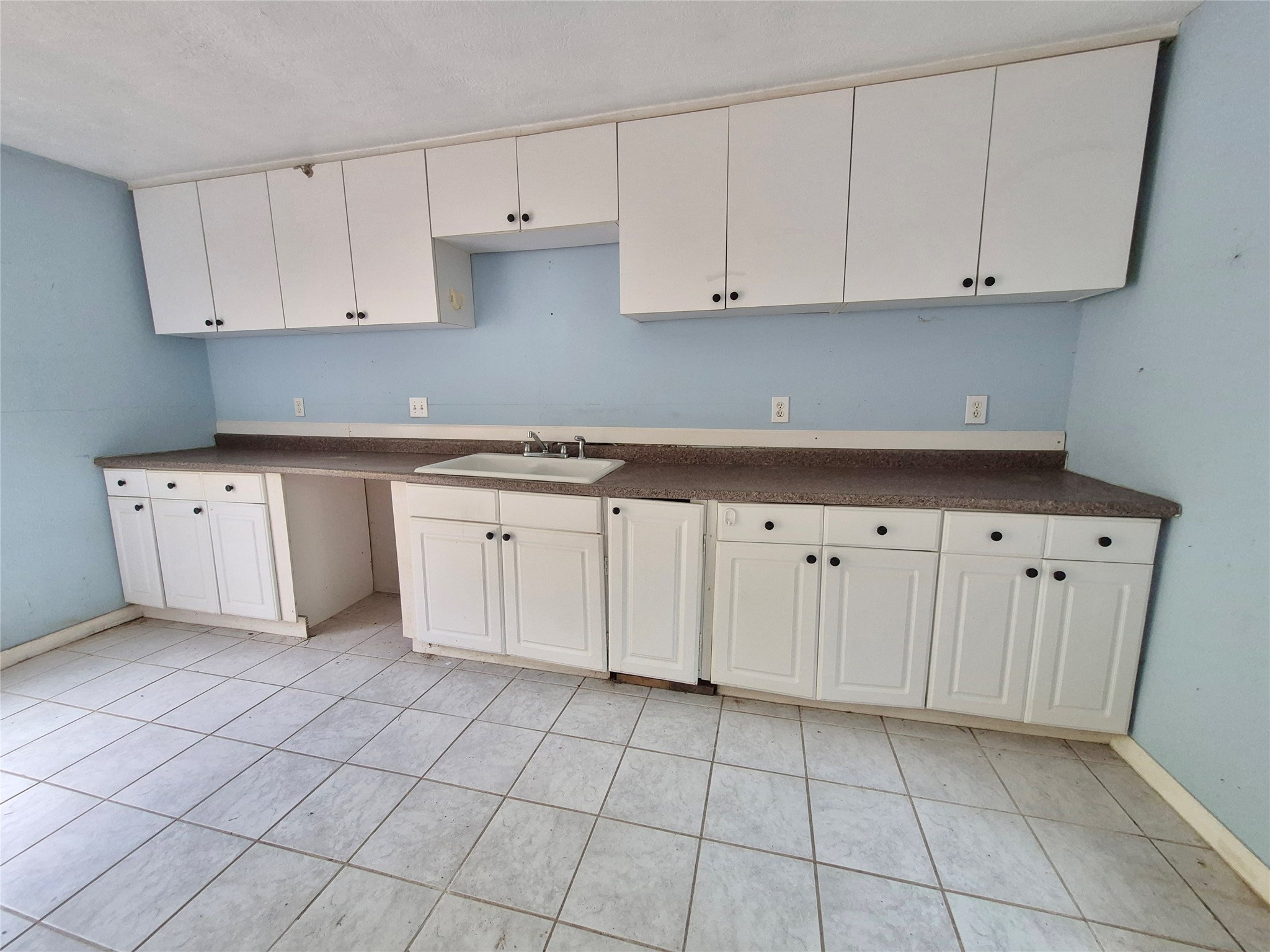148 Juan Falcon Property Photo 8