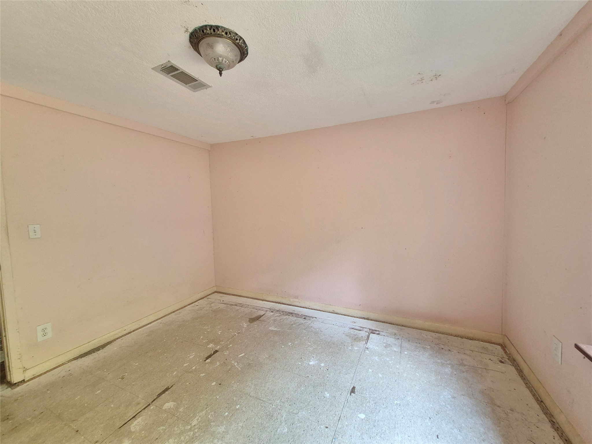 148 Juan Falcon Property Photo 10