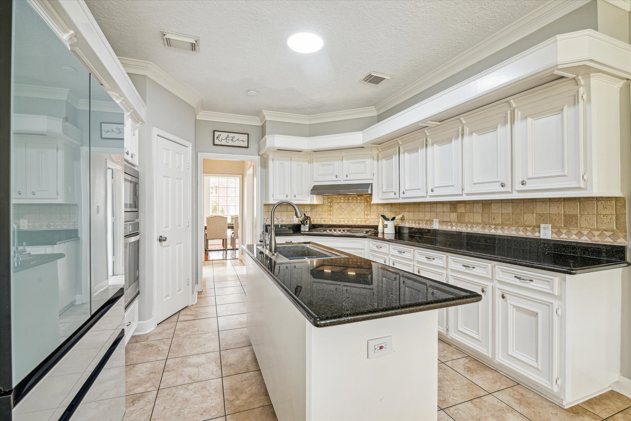 15314 Ripplewind Drive Property Photo 8