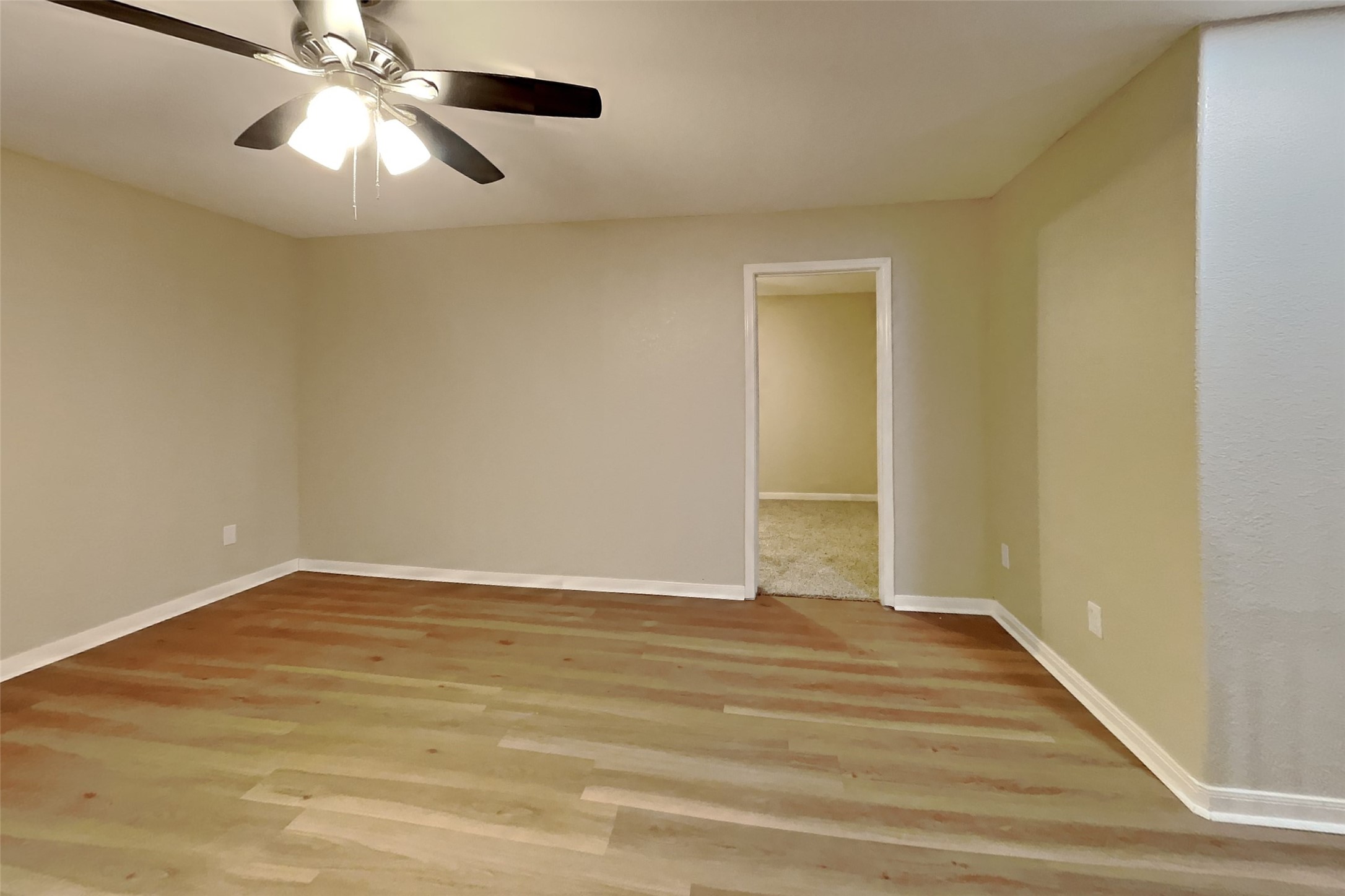 26871 Castlecliff Lane Property Photo 20