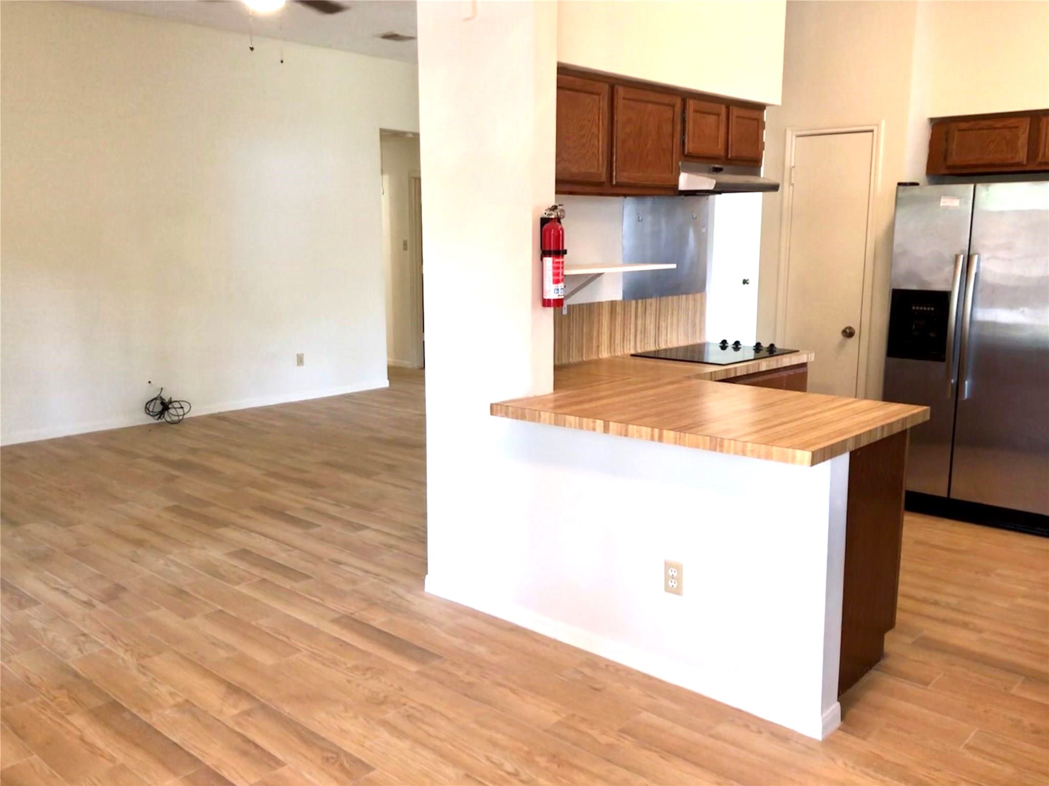 15650 Pebble Lake Drive Property Photo 8