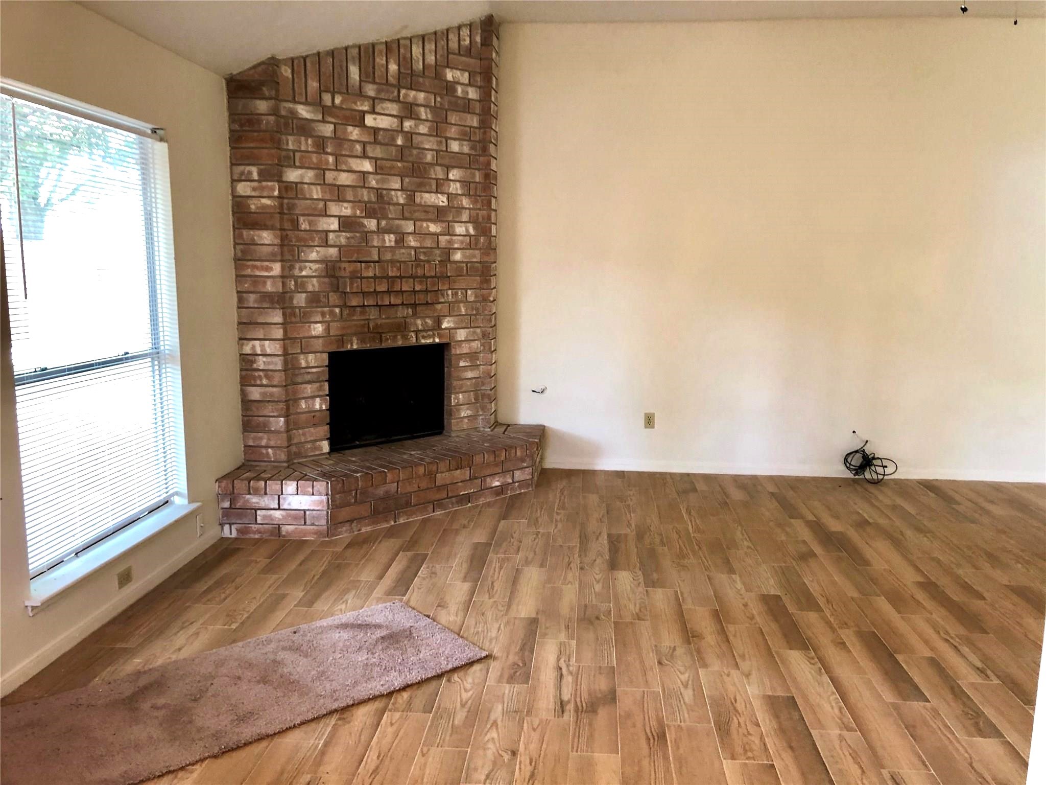 15650 Pebble Lake Drive Property Photo 9