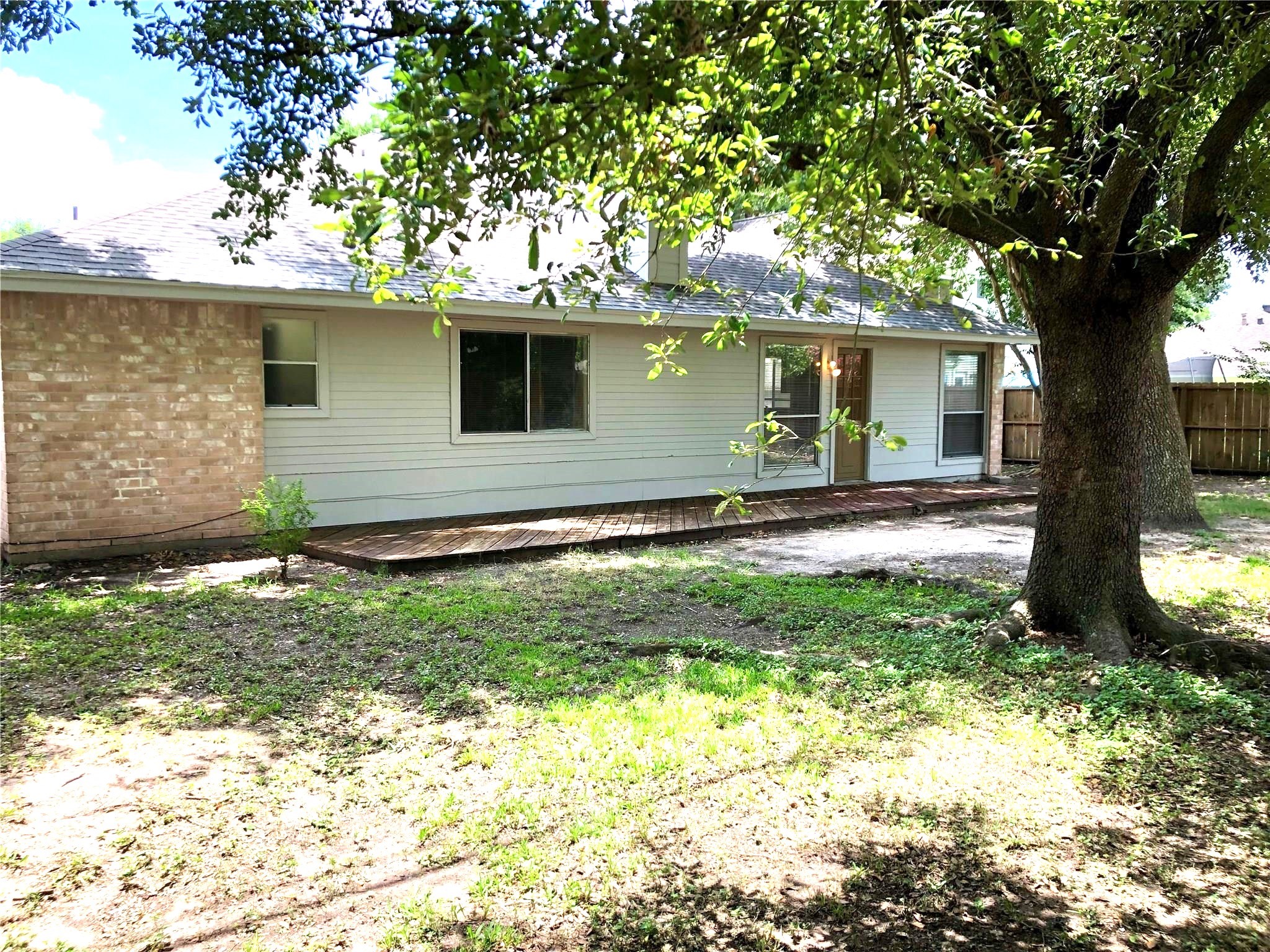 15650 Pebble Lake Drive Property Photo 20