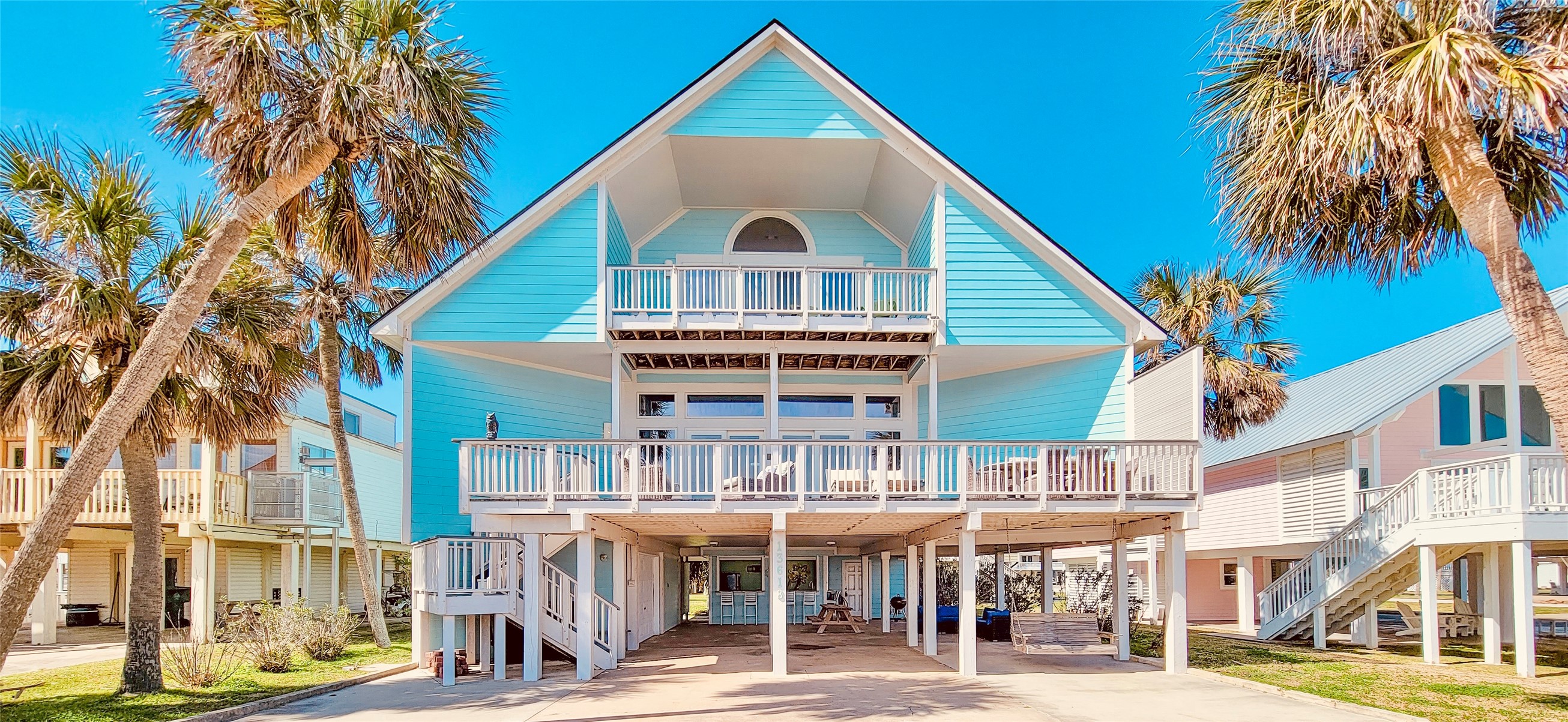 13618 Grand Terre Property Photo 1