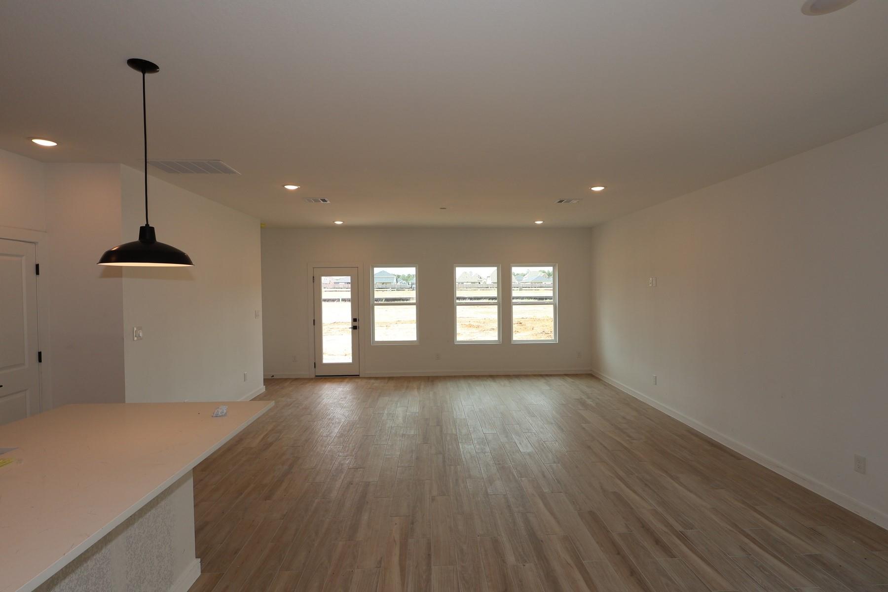 30601 Johnson Alley Property Photo 6
