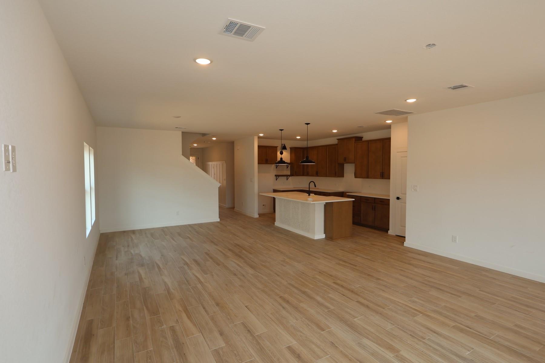 30601 Johnson Alley Property Photo 8