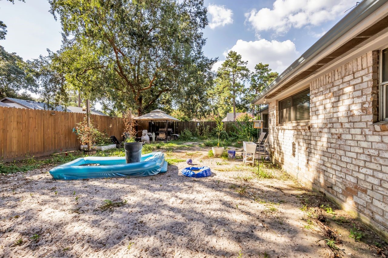 18019 Blundell Drive Property Photo 25