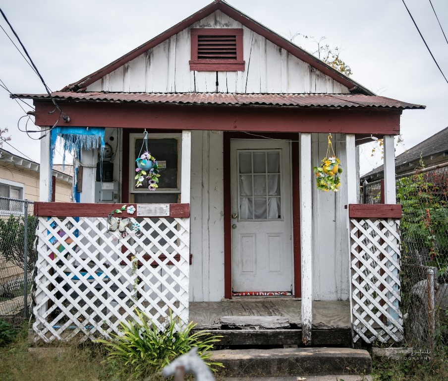 7619 Avenue L Property Photo 1