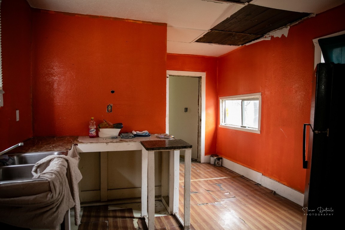 7619 Avenue L Property Photo 5