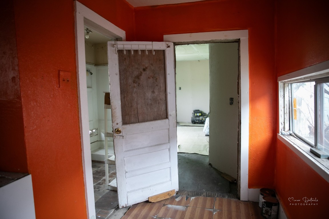 7619 Avenue L Property Photo 6