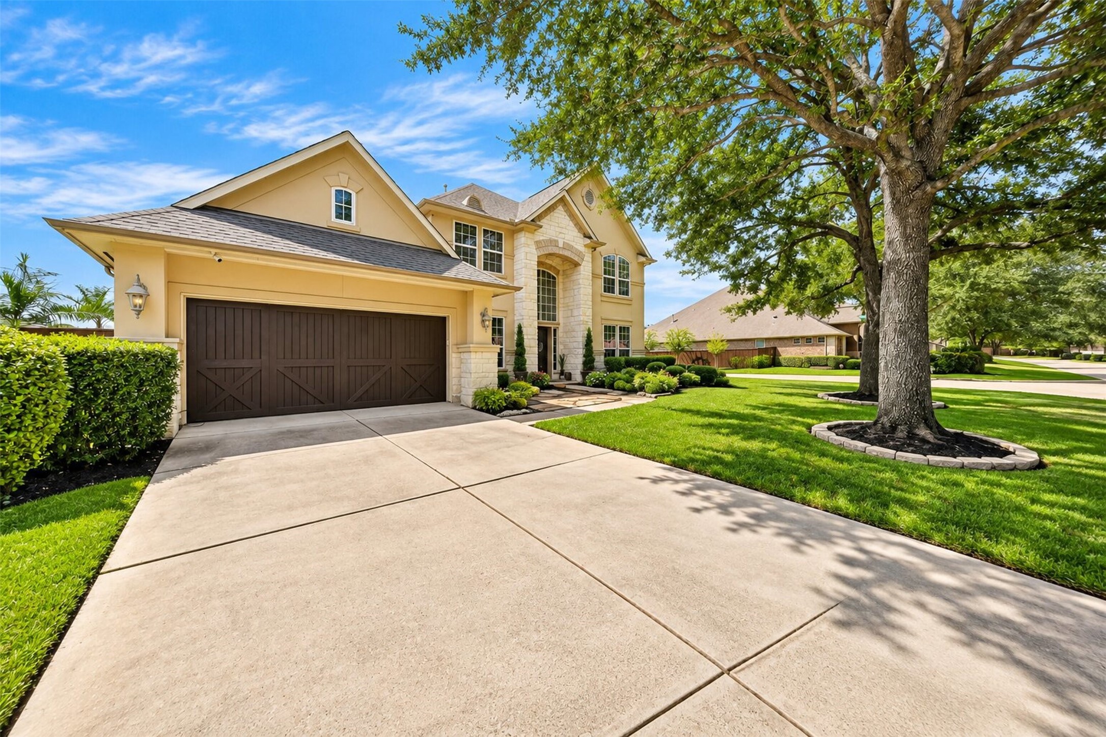 18115 Stockton Springs Drive Property Photo 3