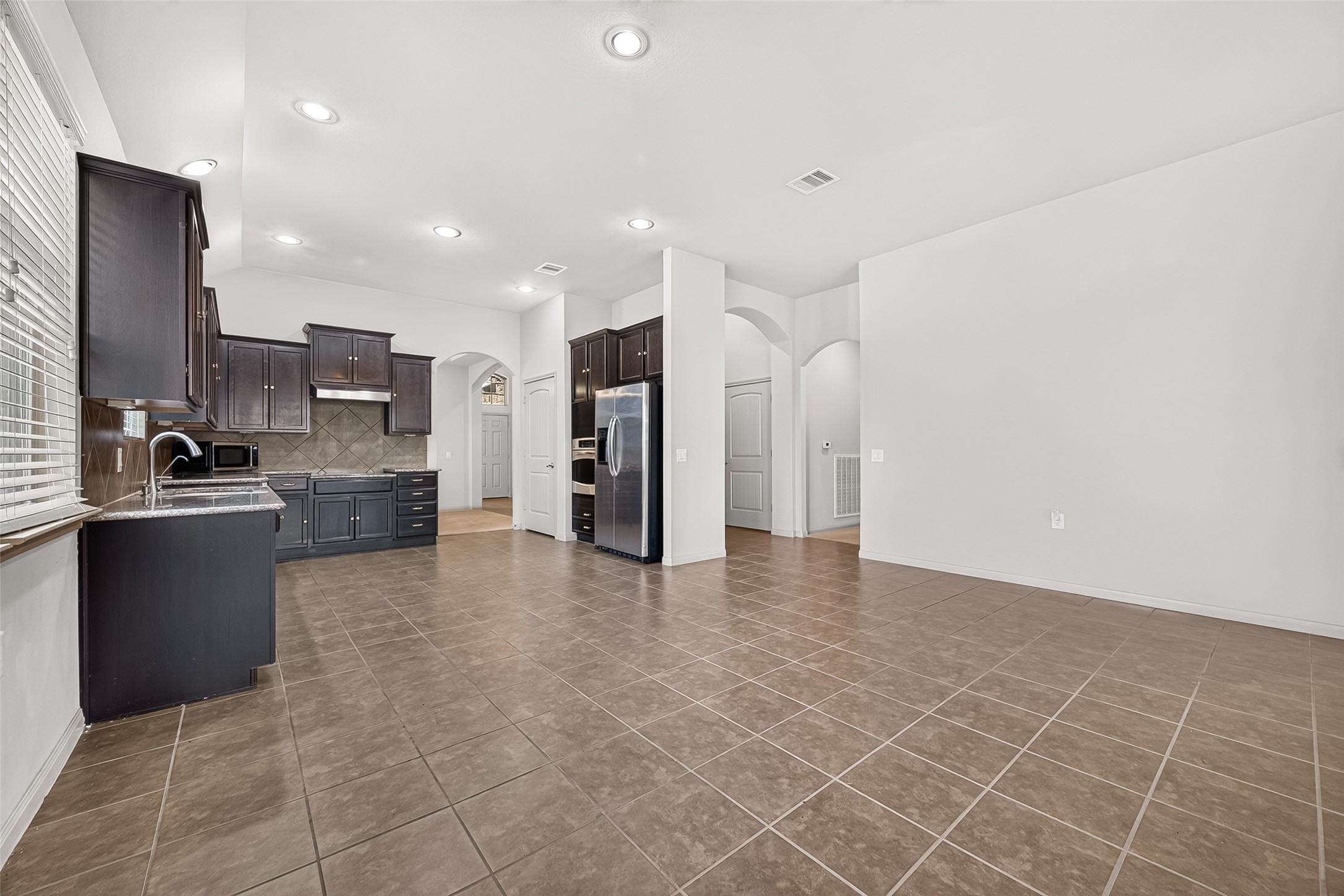 24302 Bella Florence Drive Property Photo 23