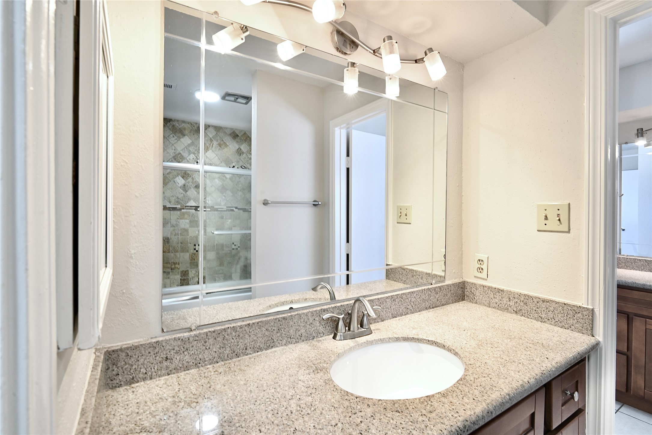 8314 La Roche Lane Property Photo 11