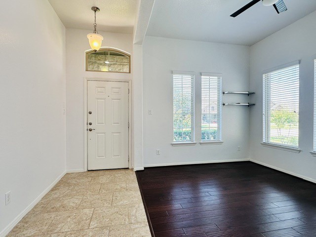 18519 Cypress Steppe Lane Property Photo 3