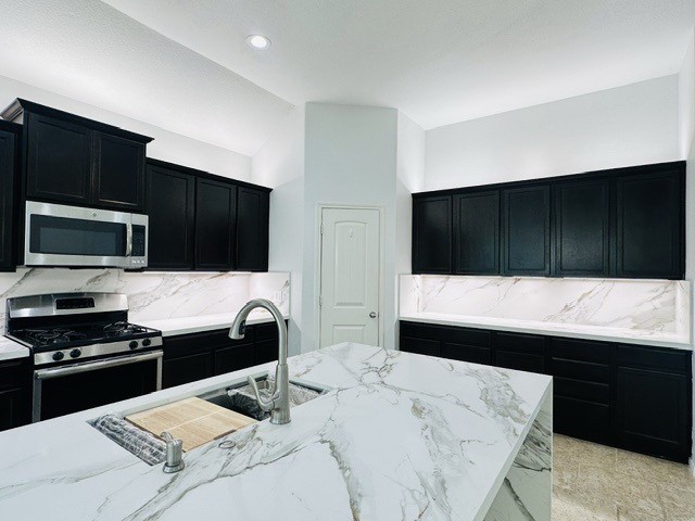 18519 Cypress Steppe Lane Property Photo 10
