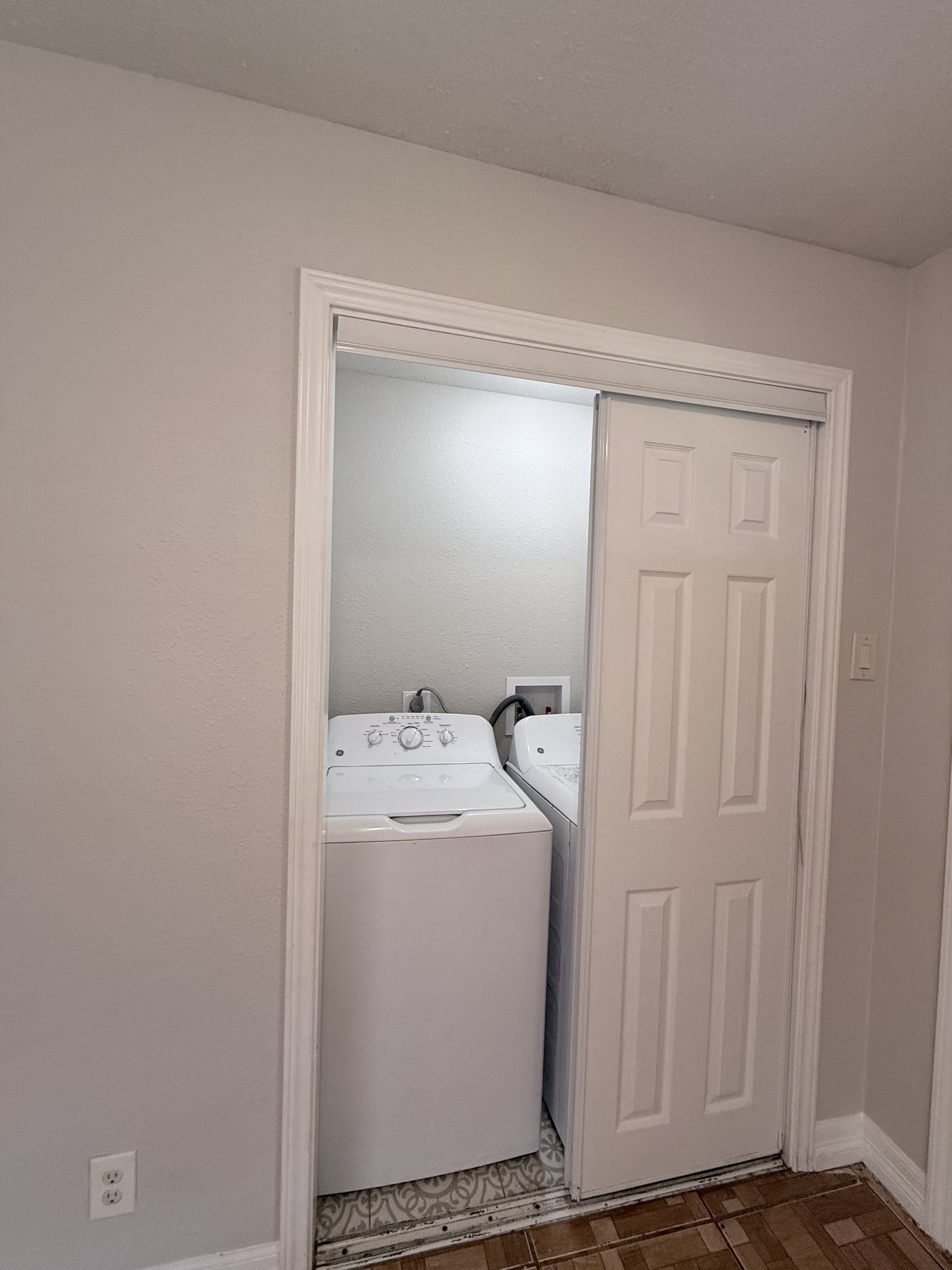 909 Rittenhouse Street Property Photo 12