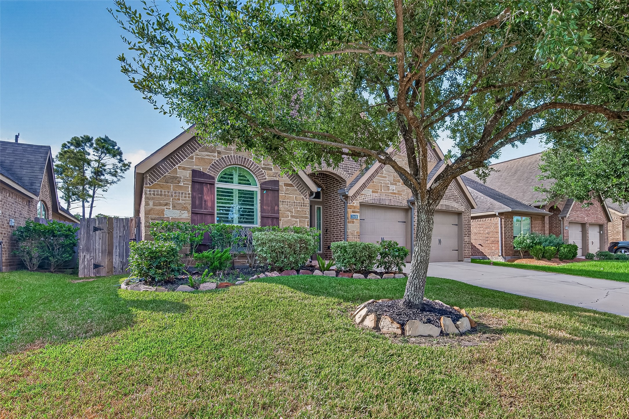 2608 Mountain Sage Drive Property Photo 2